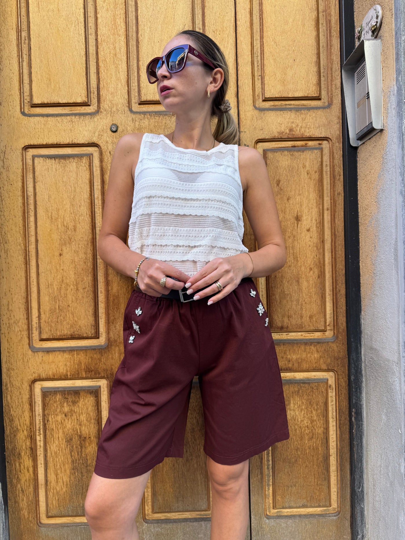 PANTALONCINO CON STRASS