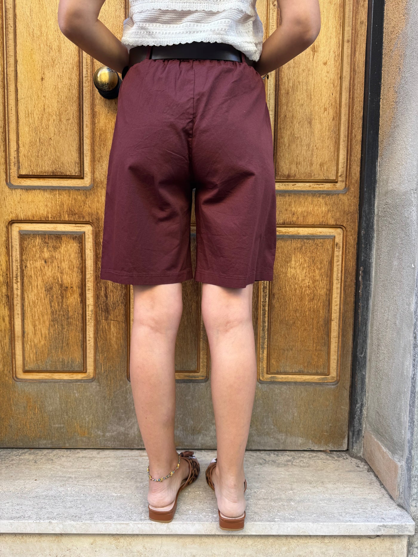 PANTALONCINO CON STRASS