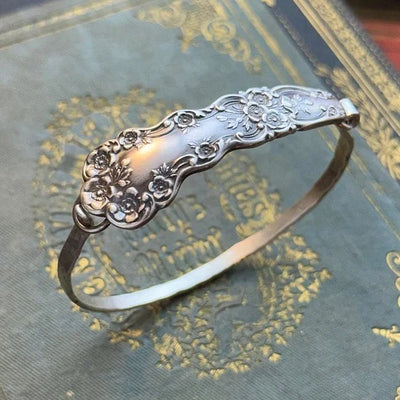 Delyth - Bracciale in Argento Inciso