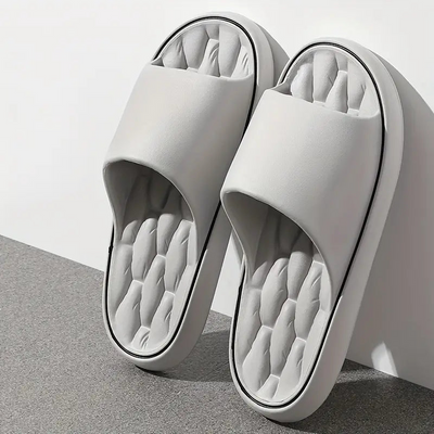 Stan - Elegante ciabatta antiscivolo
