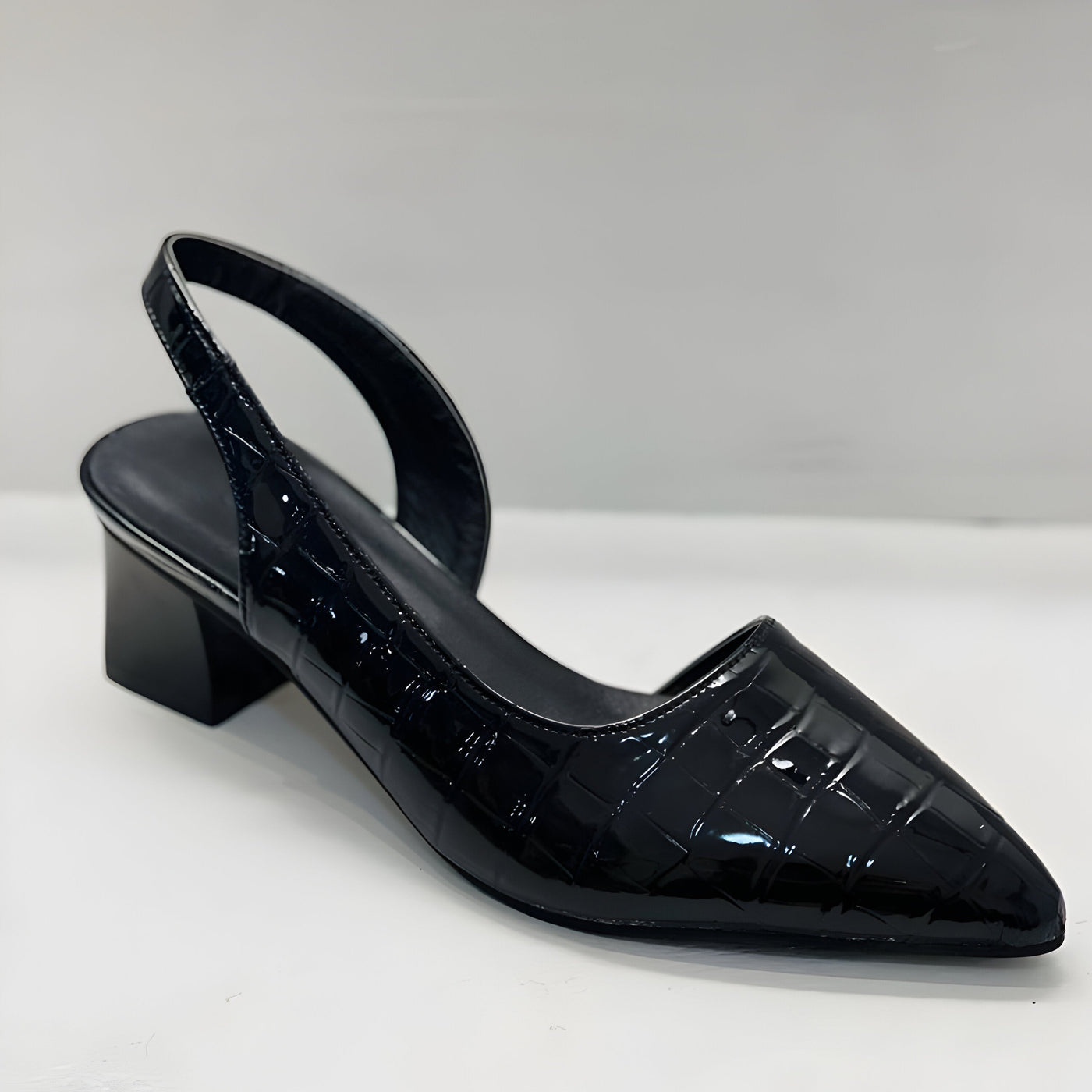 Halyvira - Elegant Casual Sandals