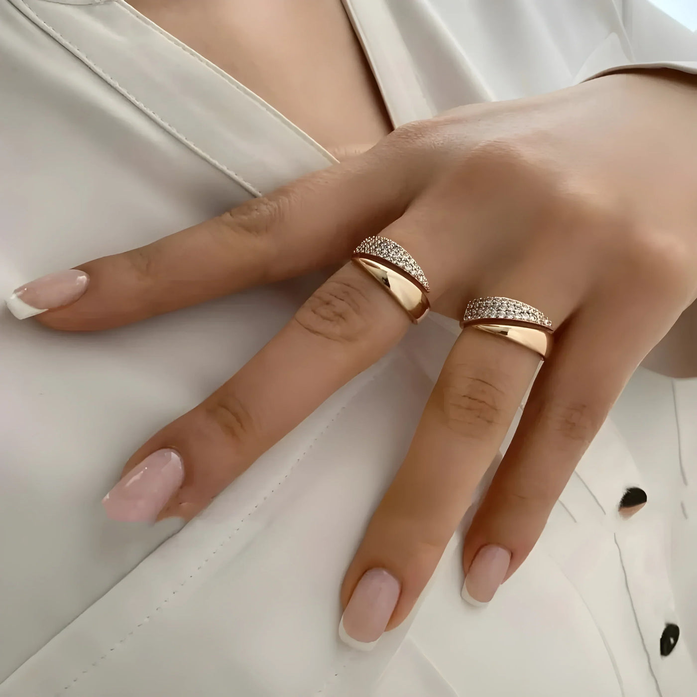 Annalise - Anello a Fascia Aperta Elegante